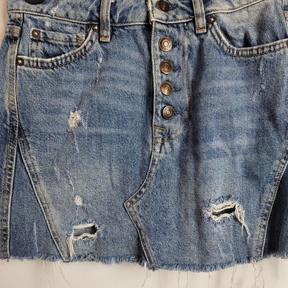 WE THE FREE Distressed Denim Skirt - Picture 4 of 10